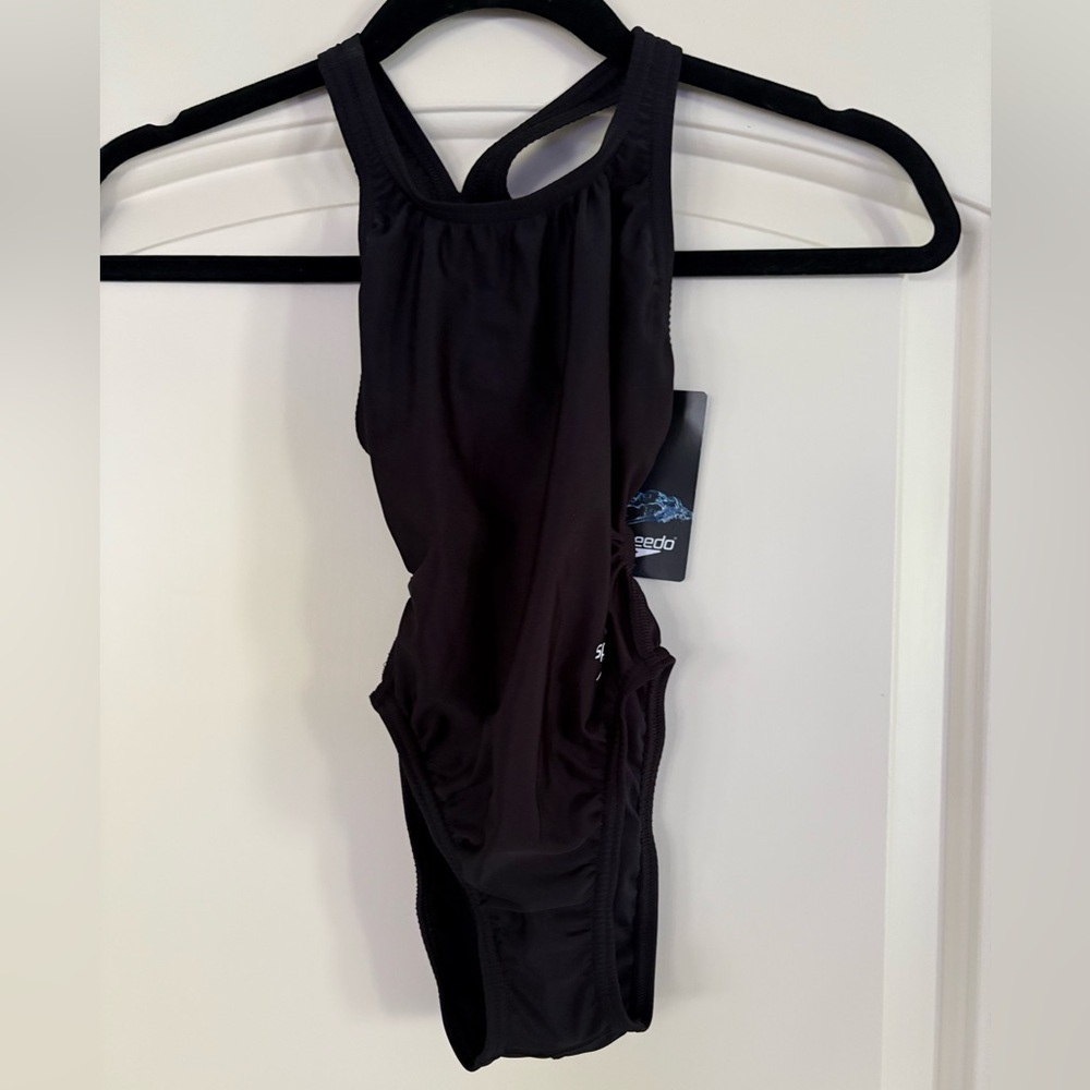 Speedo Black Pro LT Swimsuit Girl’s size 4 (Speedo size 20)  NWT